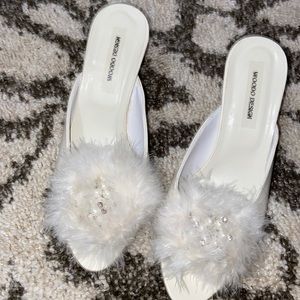 Beautiful high heels slippers